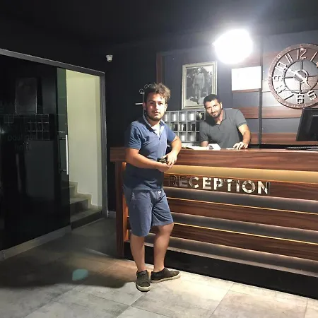 Amsterdam Boutique * Kusadası