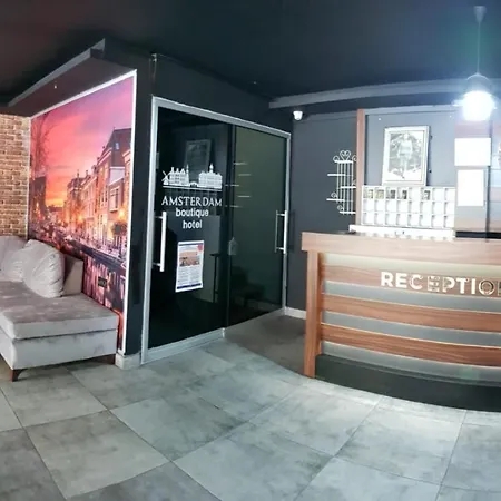 Amsterdam Boutique *